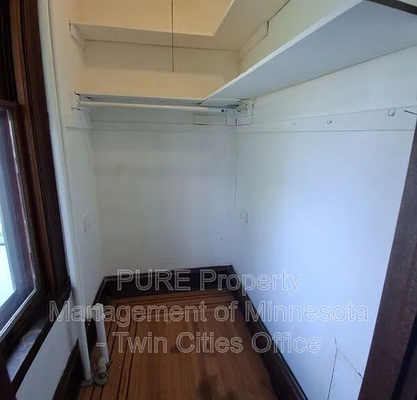 140 Belvidere St W #1 — Photo 10