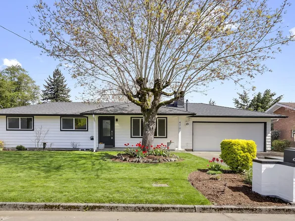 4701 NW Lavina St, Vancouver, WA 98663