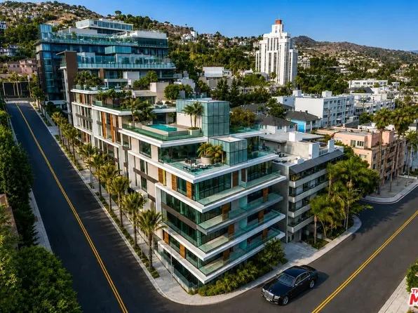 8420 W Sunset Blvd Unit 107, West Hollywood, CA 90069
