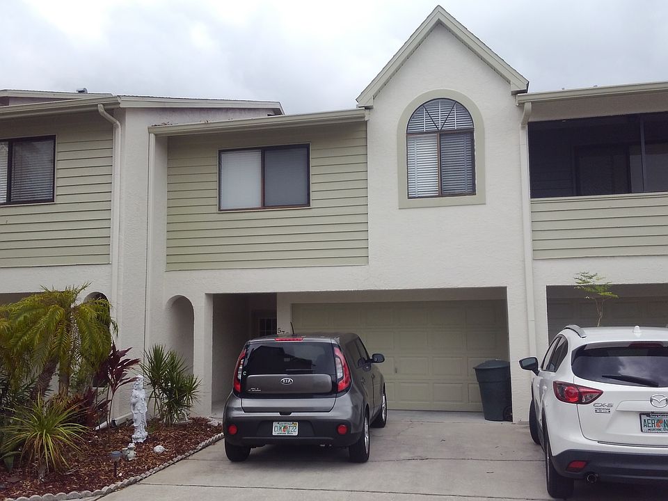 1st image of 578 Walden Ct