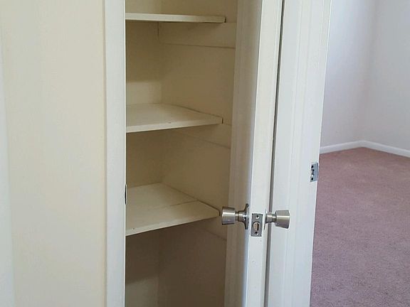 4th image of 230 Portage Trl APT 48