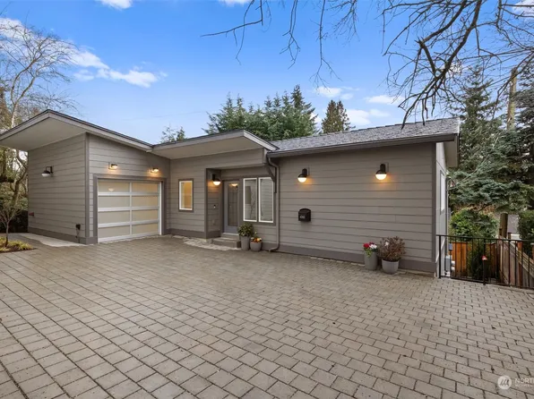 4563 Purdue Avenue NE, Seattle, WA 98105