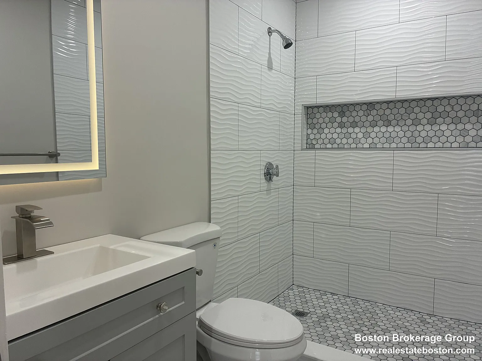 80 Sudan St — Photo 4