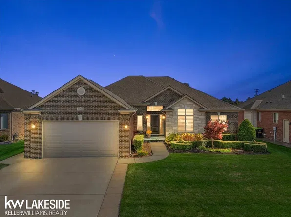56788 Topaz Dr, Macomb, MI 48042