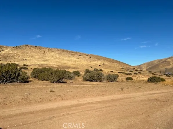 900 Berncastle Rd #22, Acton, CA 93510