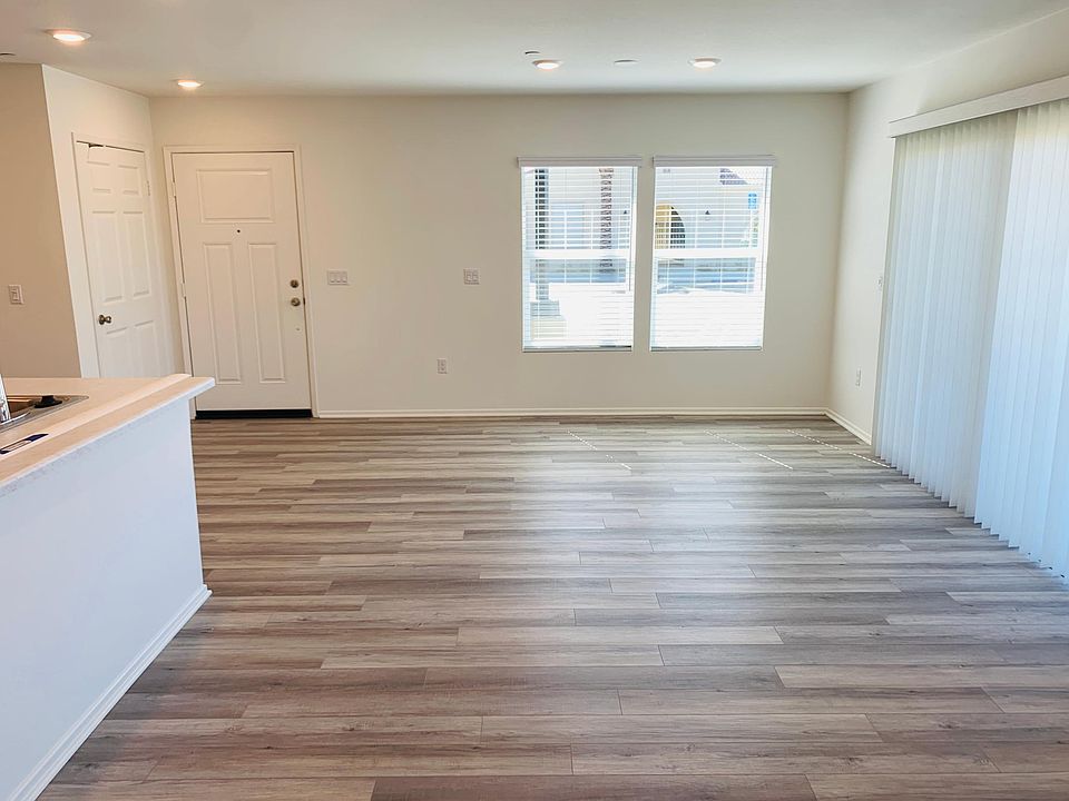 1st image of 7155 Citrus Ave #130