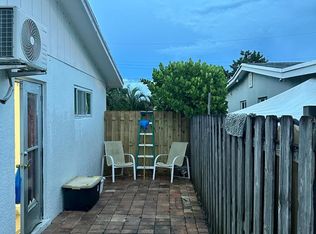 2727 Holly Rd #1, West Palm Beach, FL 33406