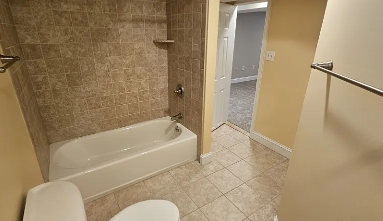 Full bathroom