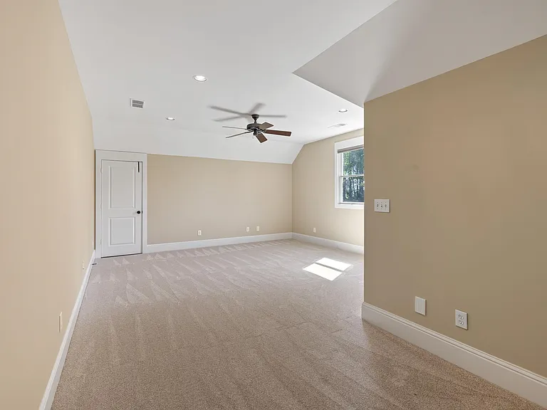 130 Iron Horse Dr — Photo 56