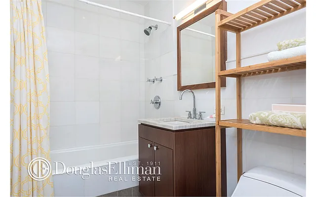 Sold by Douglas Elliman | media 14