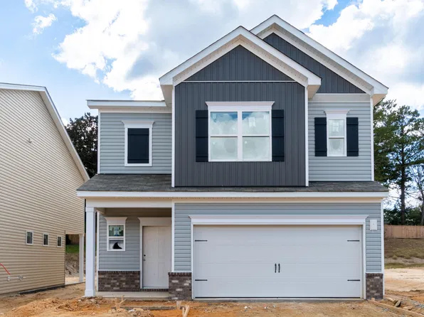 561 Trove Ln, Vass, NC 28394