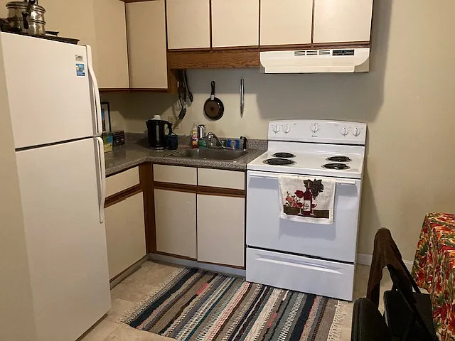 250A Spring Cir #303
