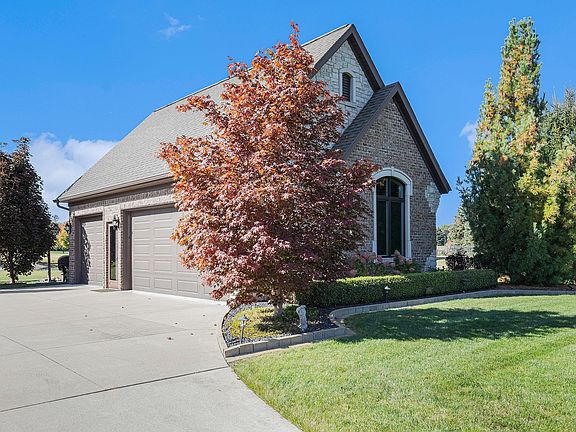 5th image of 11400 Bayberry Dr