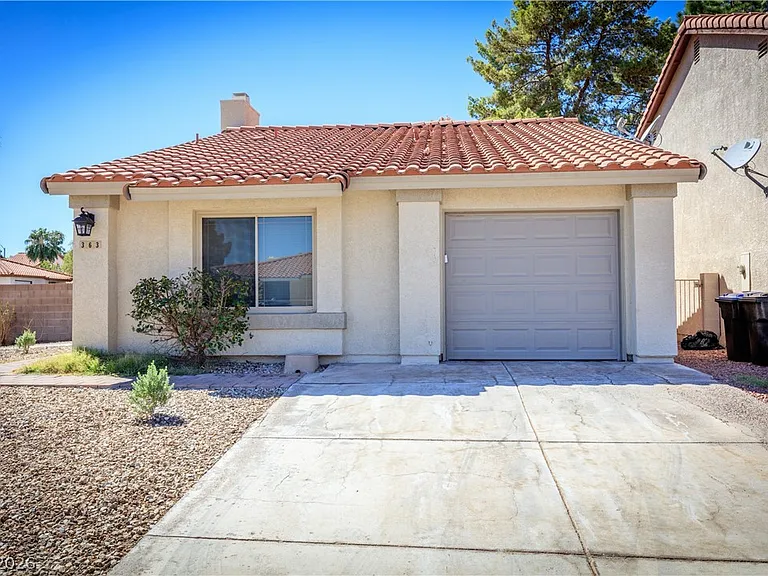 363 Tierra St — Photo 6