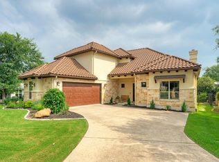 7 Parkside Rd, The Hills, TX 78738