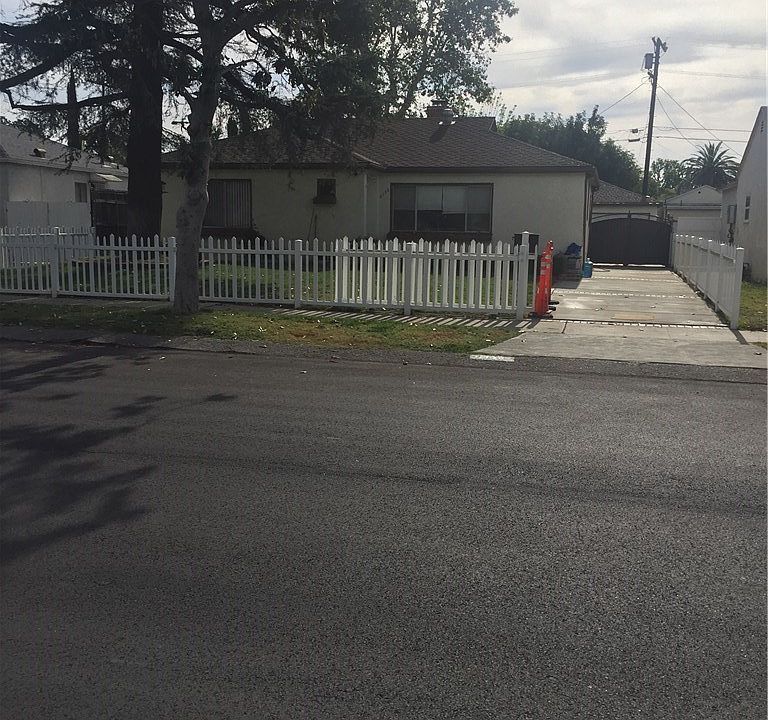 1st image of 6136 Bellaire Ave