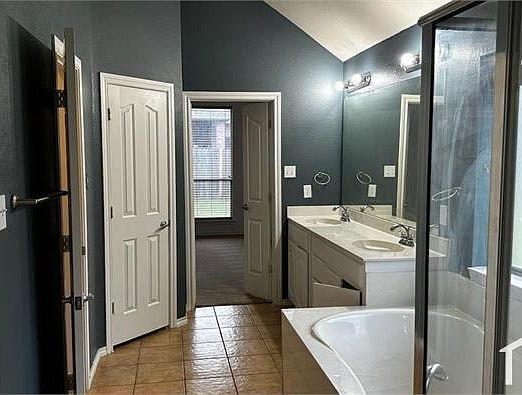 3rd image of 1101 Whitaker Way