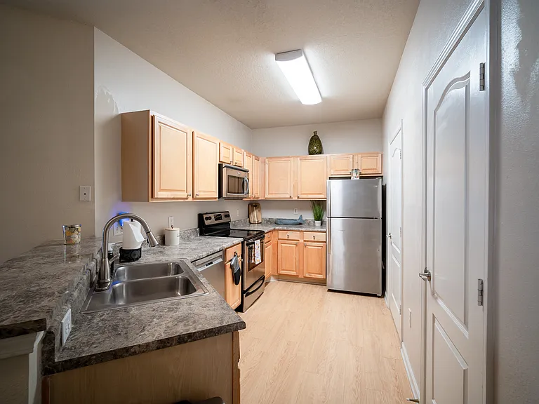 18107 Villa Creek Dr #18107 — Photo 11