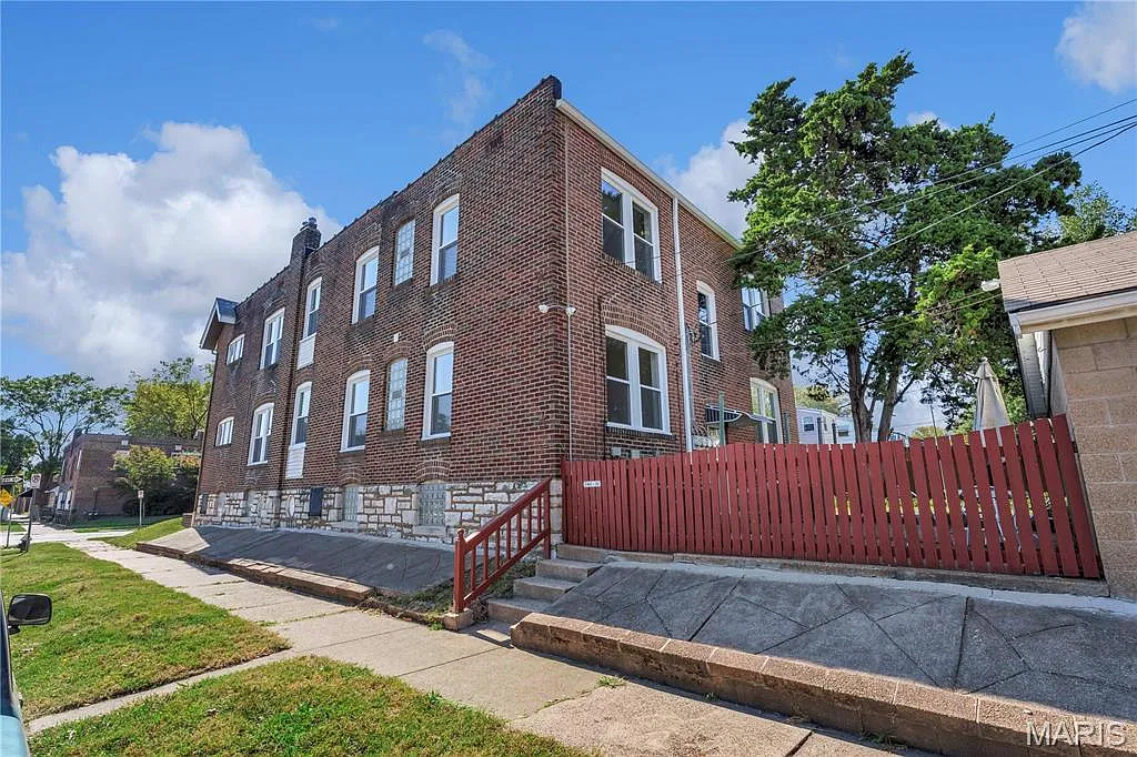 4003 Humphrey St — Photo 3