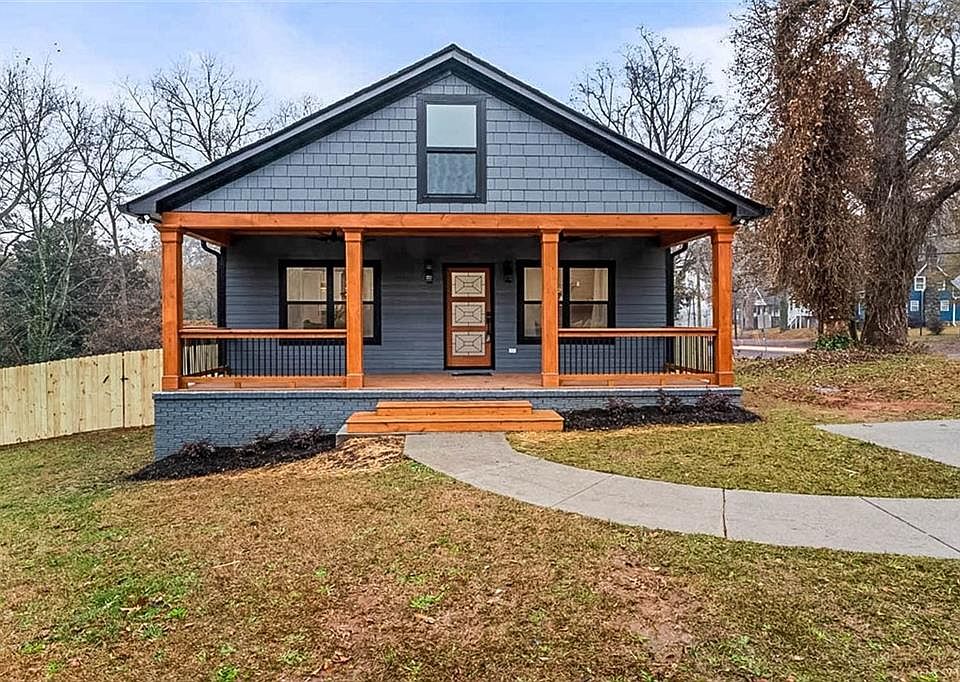 1st image of 715 N Evelyn Pl NW