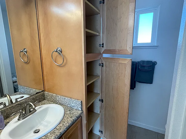 850B Shearer St — Photo 6