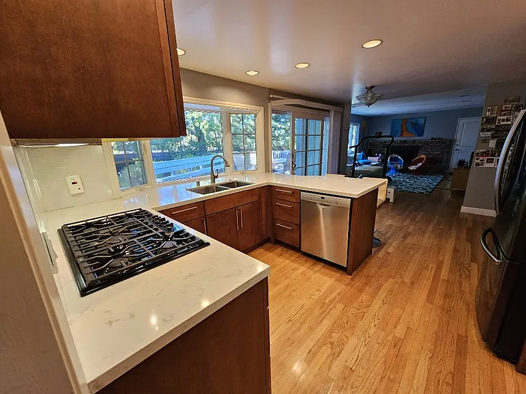12846 Glen Brae Dr — Photo 9