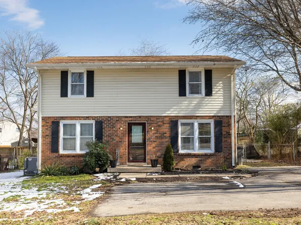 244 Old Shackle Island Rd, Hendersonville, TN 37075