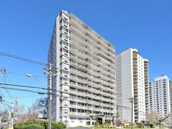 235 Prospect Ave APT 9G, Hackensack, NJ 07601