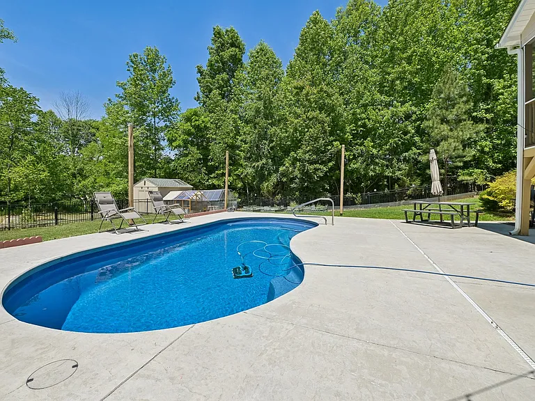 3924 Fox Grove Trl — Photo 28