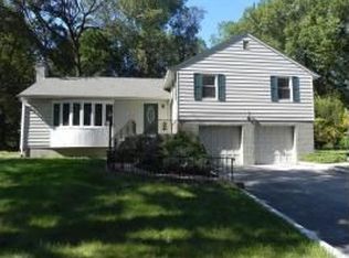 218 Victory Blvd, New Rochelle, NY 10804