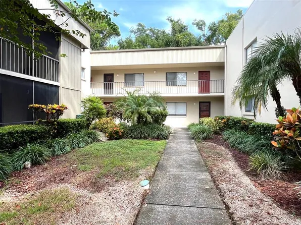 3300 FOX CHASE CIRCLE N #219, PALM HARBOR, FL 34683