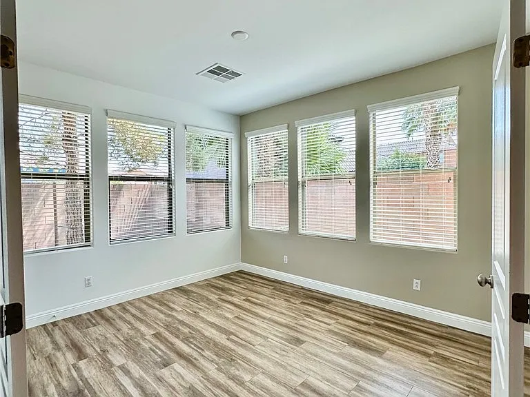 1220 Olivia Pkwy — Photo 38
