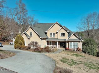 3624 Clayfield Ln, Knoxville, TN 37931