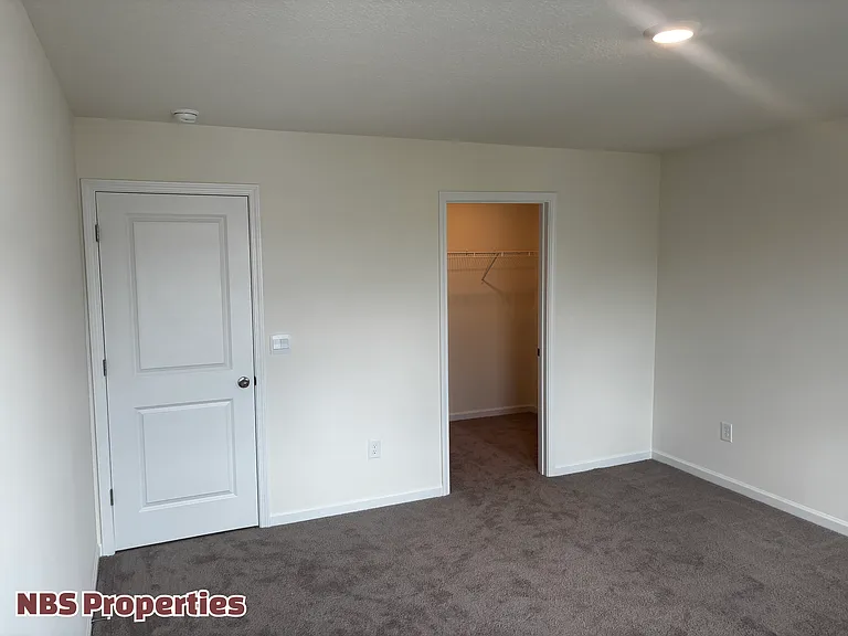 12309 Manhattan Ln — Photo 29