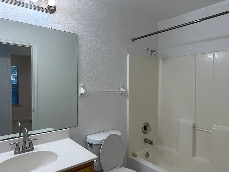 5500 David Strickland Rd — Photo 14