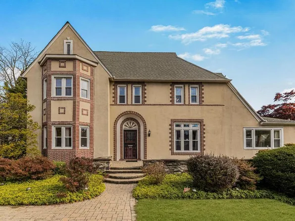 161 Commonwealth Avenue, Mount Vernon, NY 10552