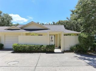 120 Parkside Colony Dr, Tarpon Springs, FL 34689