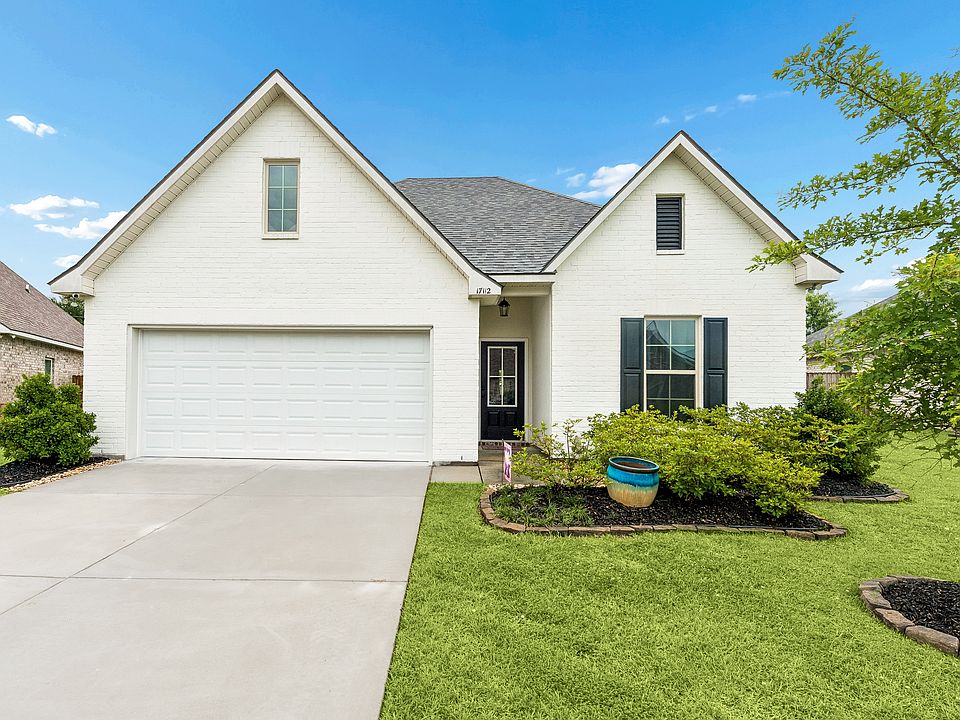 1st image of 17112 White Ibis Ave