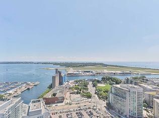 17 Bathurst St SUITE 3702, Toronto, ON M5V 0N1
