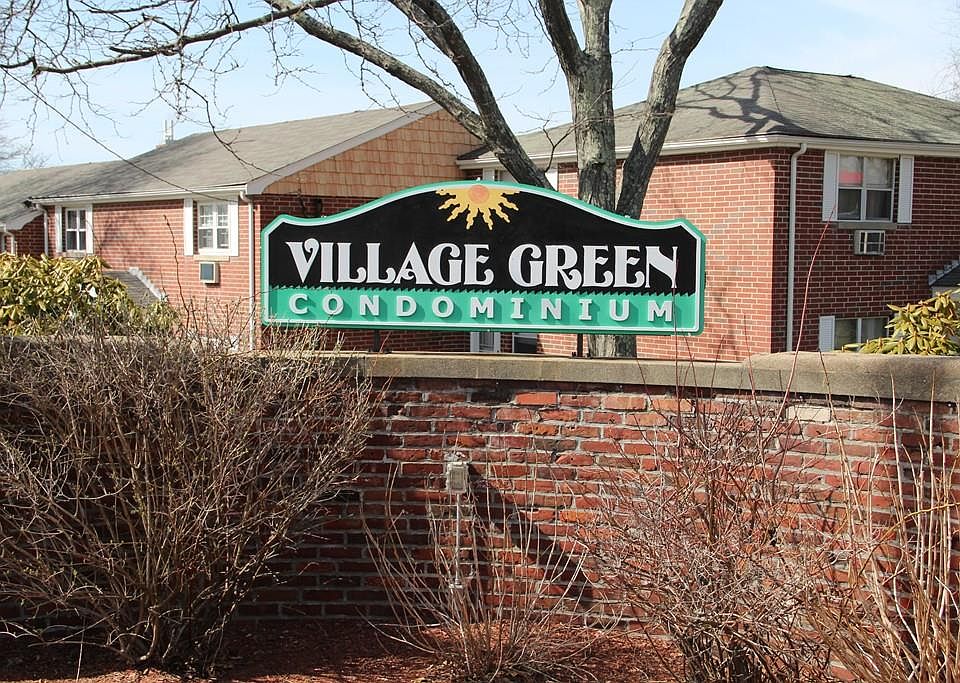 1st image of 58 Village Green Dr