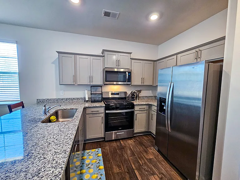 1253 Mosser Dr — Photo 15