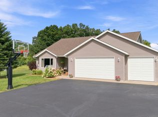 30860 Carefree Ln, Frazee, MN 56544