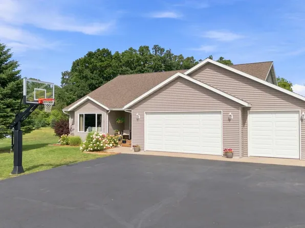 30860 Carefree Ln, Frazee, MN 56544