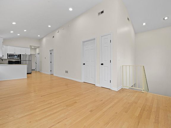 3rd image of 3705 W Palmer St #2