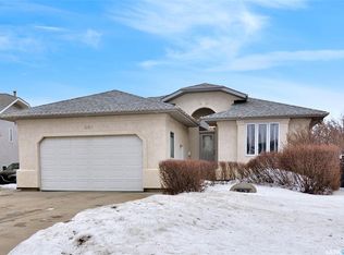 207 Kutz Cres, Saskatoon, SK S7N4S5
