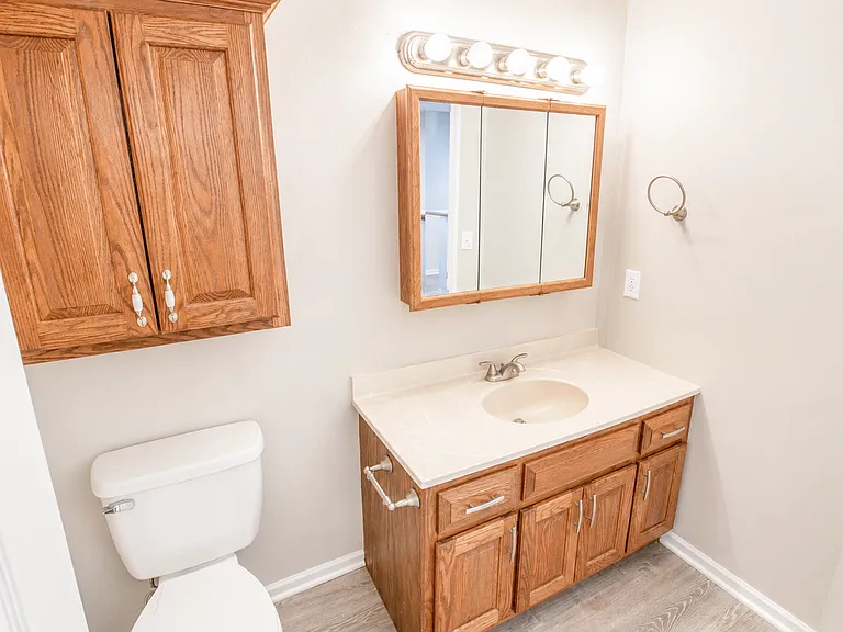 1306 Godas Dr — Photo 15