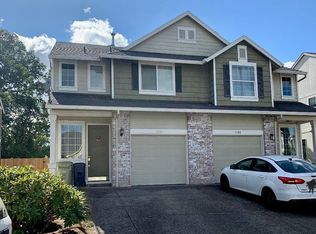 3989 SW 182nd Pl, Beaverton, OR 97078