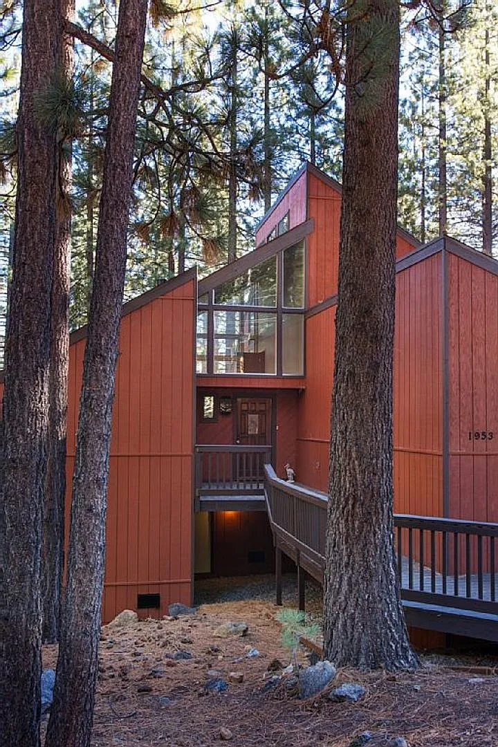 A Rare find in Tahoe! Spacious 4Bd house available now! Call to view today! Available to view on ... — Photo 2