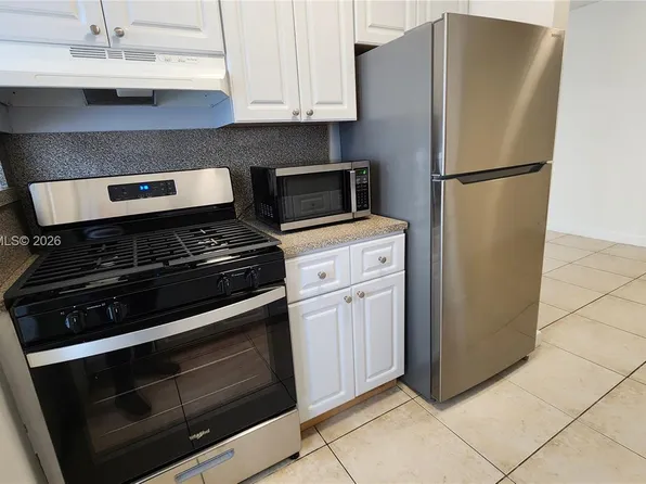 1231 Pennsylvania Ave APT 10, Miami Beach, FL 33139