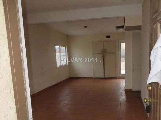 4th image of 4301 Avondale Ave
